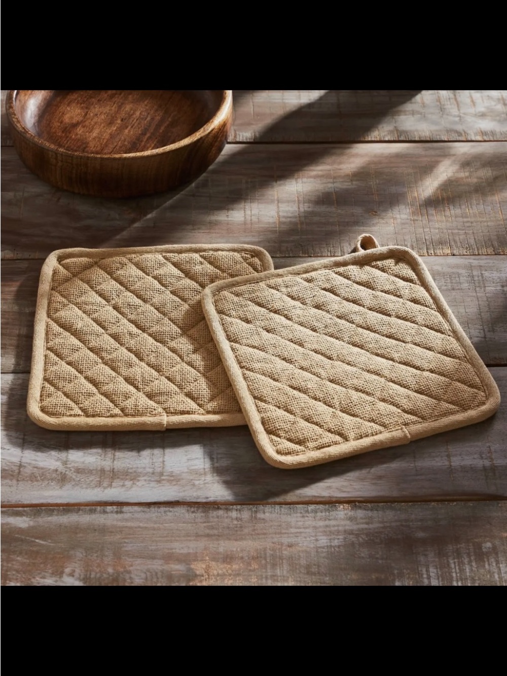 Burlap Natural Pot Holders - Set of 2.
